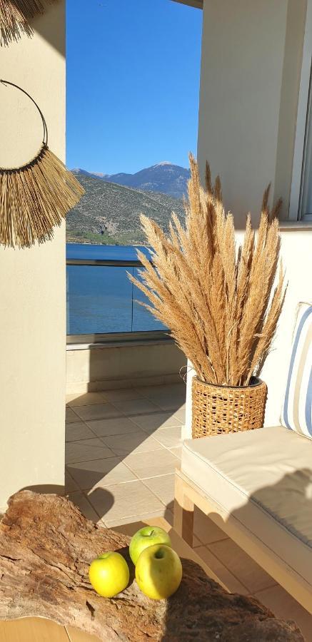 Boho Beach House In Itea-Delphi Eksteriør billede