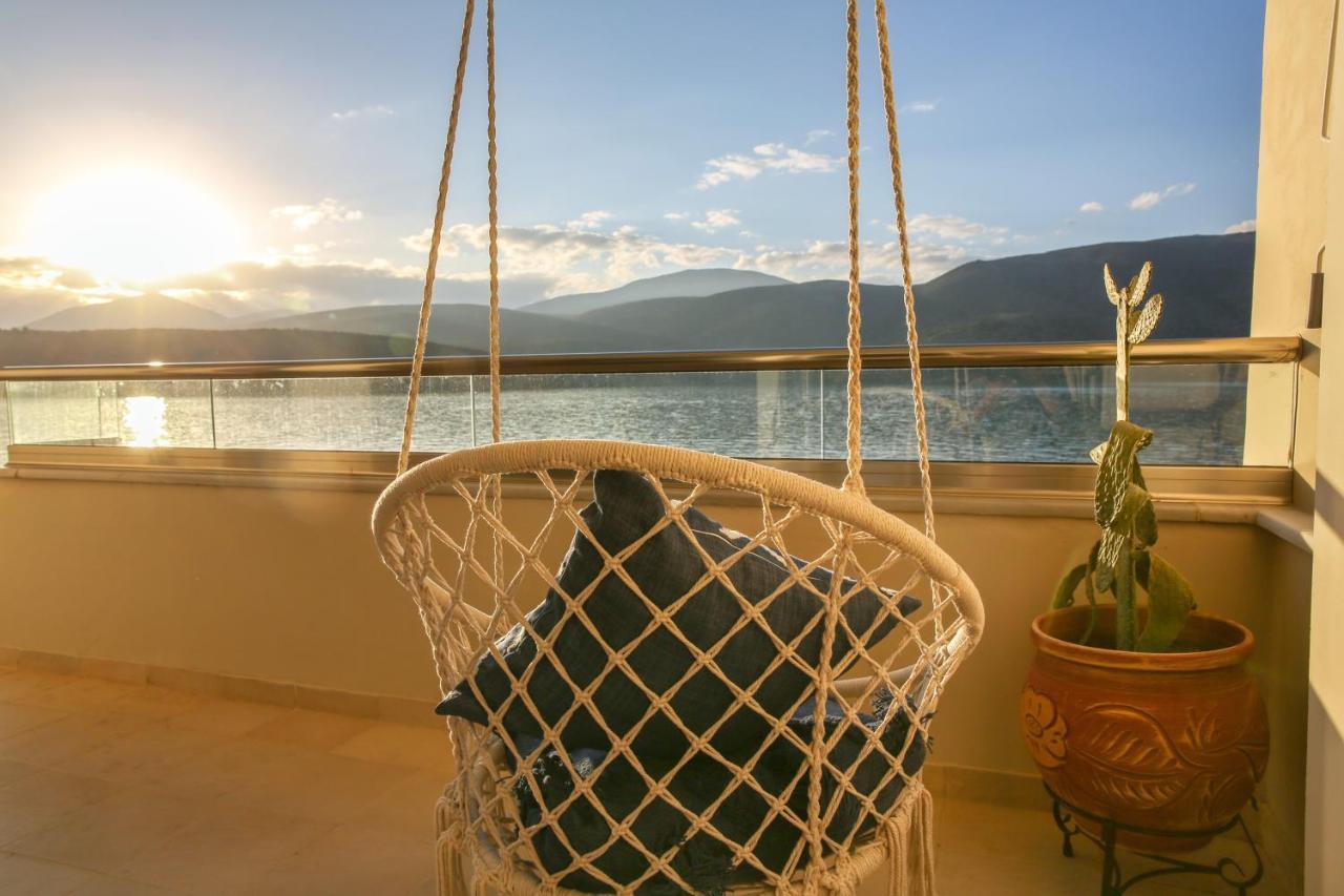 Boho Beach House In Itea-Delphi Eksteriør billede