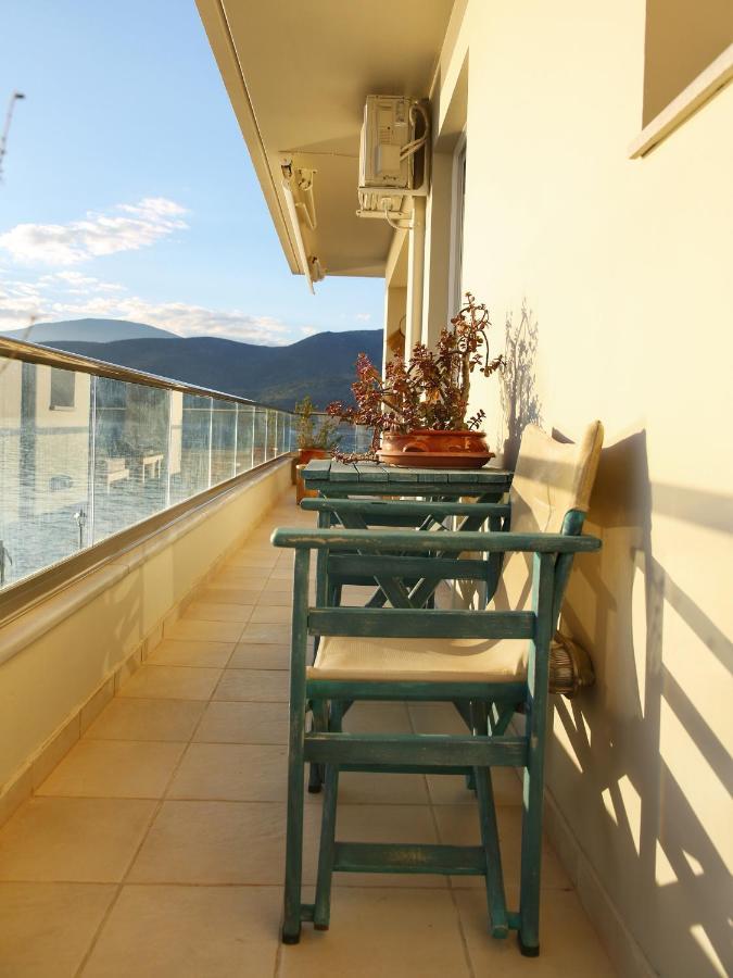 Boho Beach House In Itea-Delphi Eksteriør billede