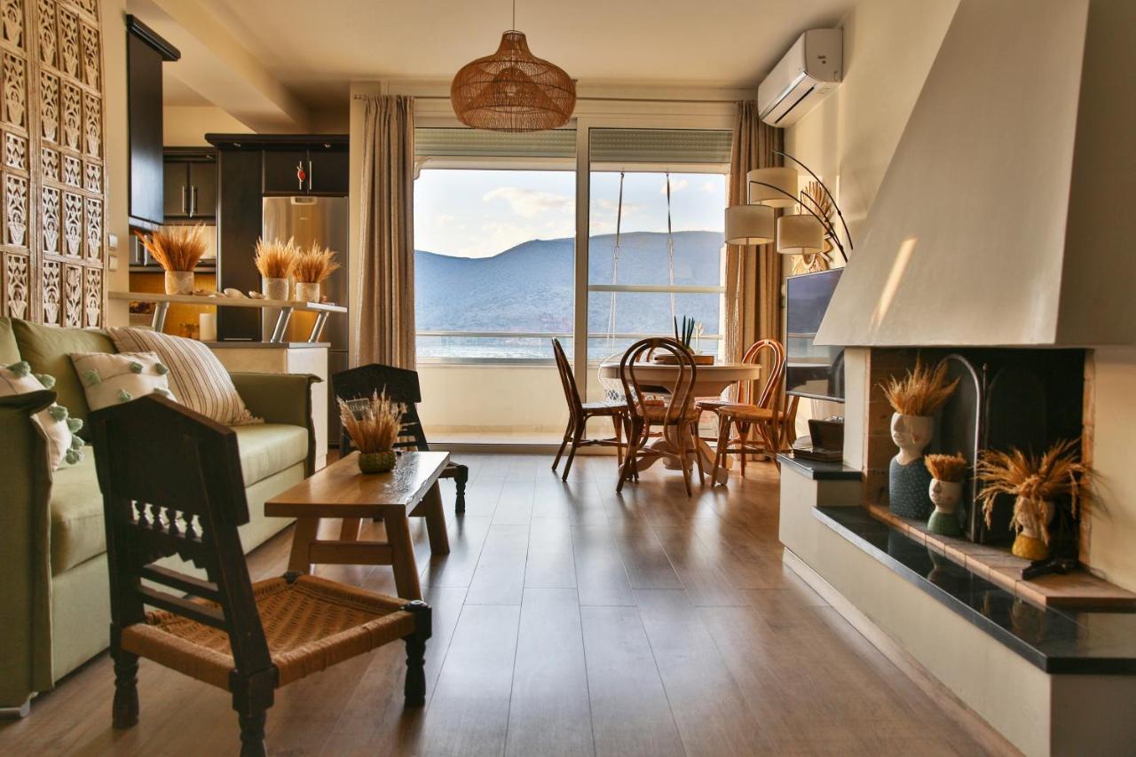 Boho Beach House In Itea-Delphi Eksteriør billede